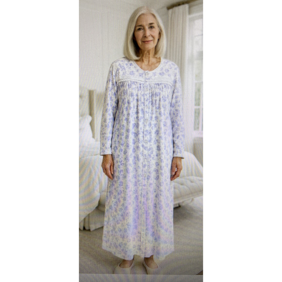 Celestial dreams Flannel nightgown lavender Floral medium grannycore snaps long - Picture 1 of 11